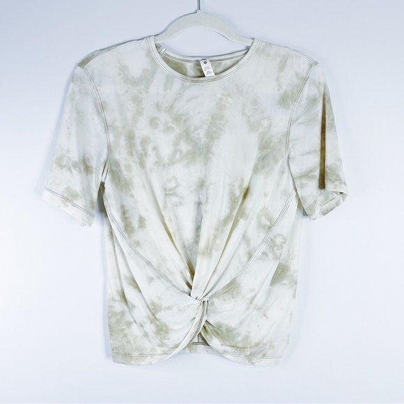 Lululemon - Twist Front Tee - Picture 1 of 5